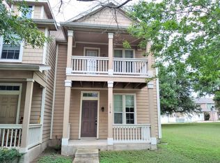 301B Utterback, Kyle, TX 78640