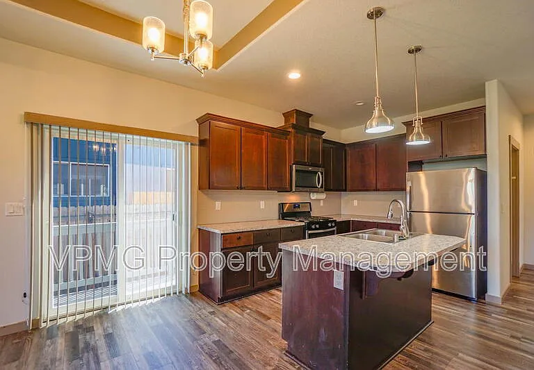 13801 NE 33rd Cir — Photo 10