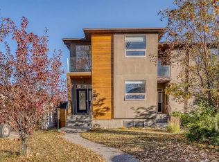 528 31st St NW, Calgary, AB T2N2V5