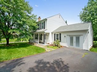 10303 Yorktown Ct, Great Falls, VA