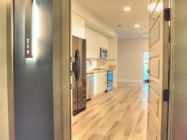 2220 Webberville Rd #219, Austin, TX 78702