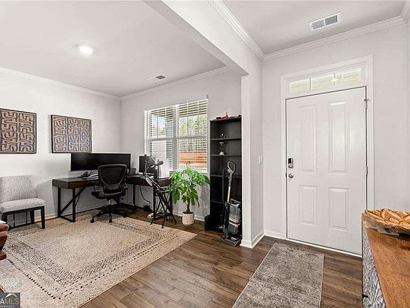 5th image of 2712 Serena Way