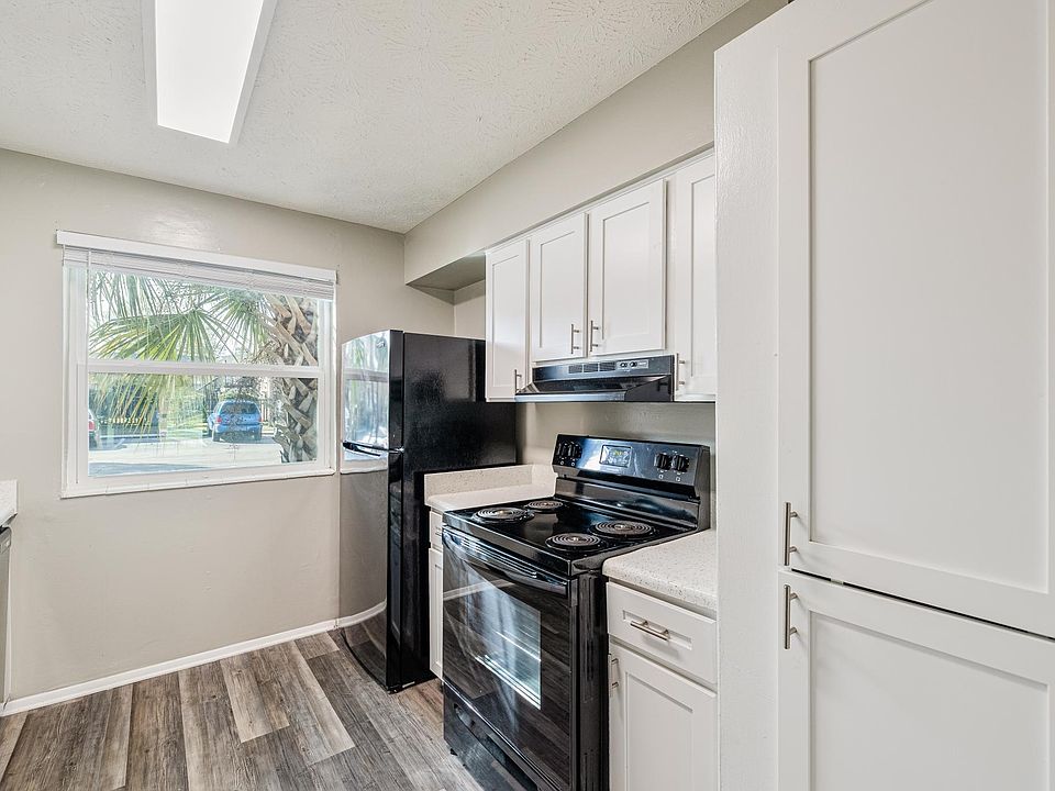 Kitchen with a great view