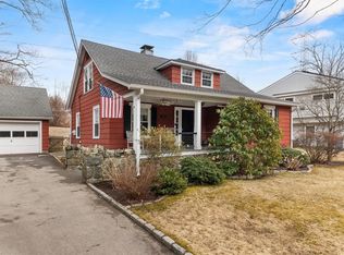 105 Lake St, Pleasantville, NY 10570