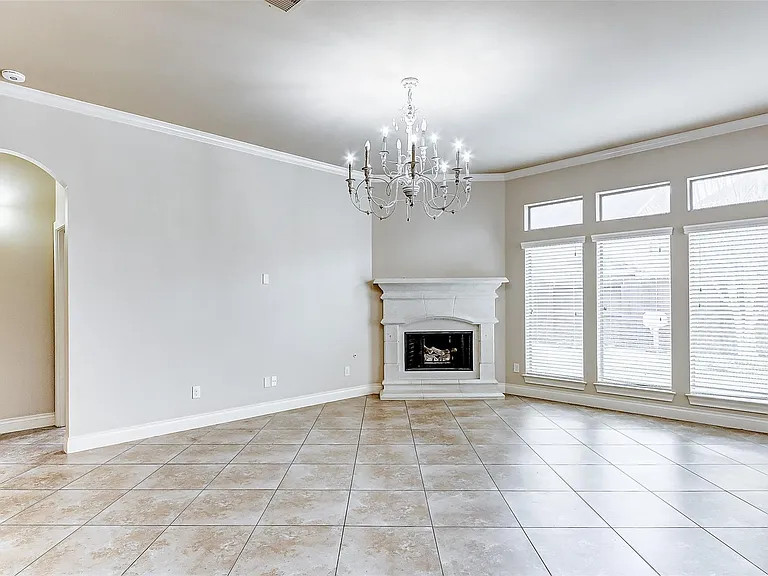27923 Silverstream Ct — Photo 25