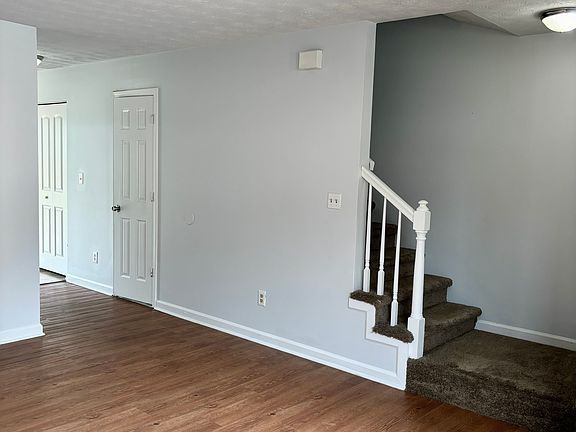 3rd image of 1738 Bob White Ln SE