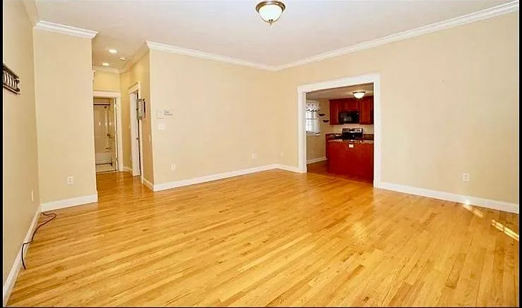 4 R Chapel St #A — Photo 4