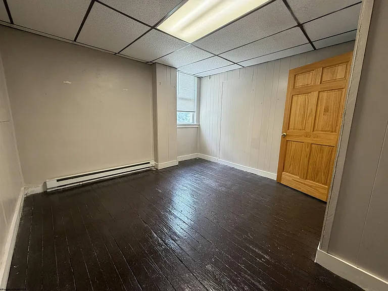 924 Willey St — Photo 7