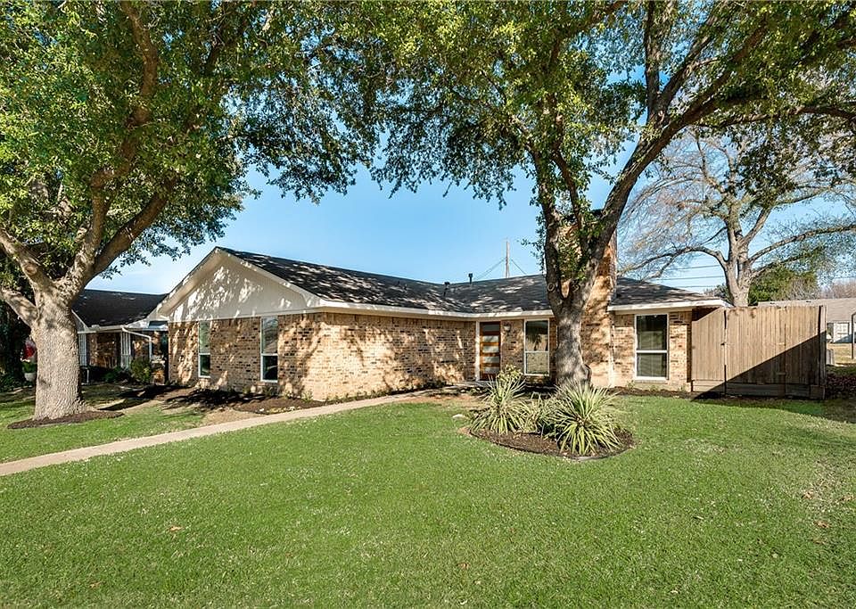 1st image of 415 Dogwood Dr