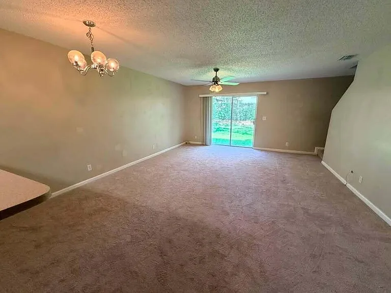 6892 Mill Brook Pl — Photo 18