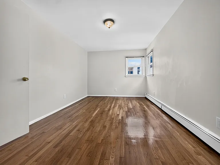 41 Edwards Ct #2 — Photo 13