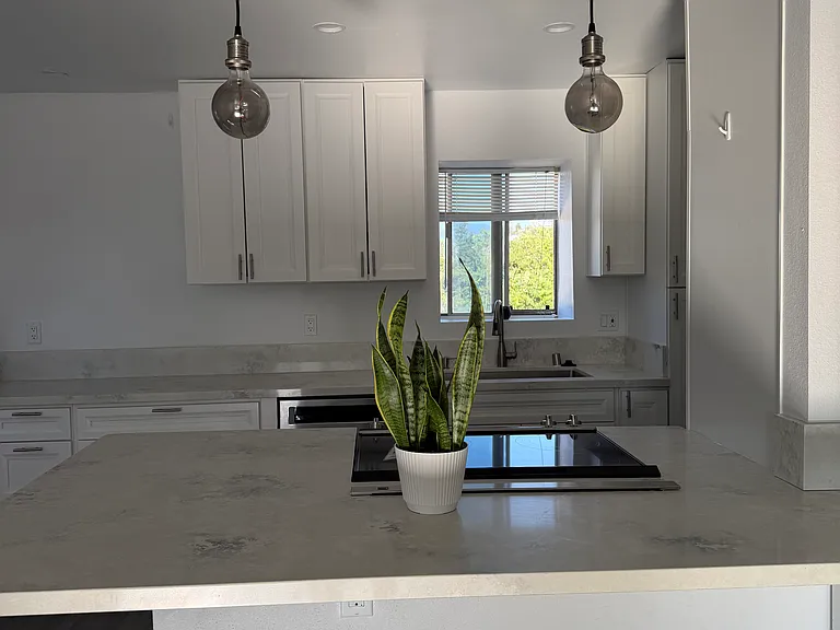 12403 Julian Ave #206 — Photo 10