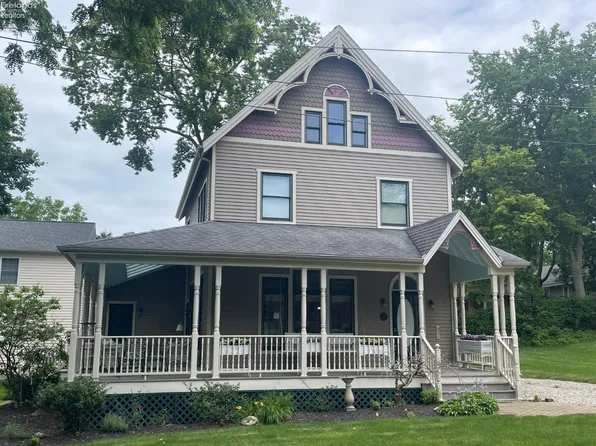 605 Elm Ave, Lakeside Marblehead, OH 43440