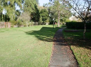 512 Santa Alicia Dr, Rohnert Park, CA 94928