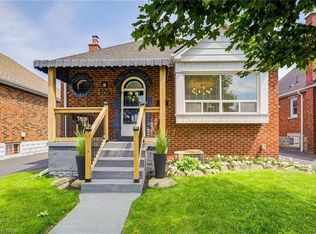 105 Weir St S, Hamilton, ON L8K 3A8