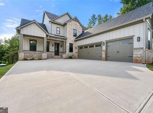 5676 Meadow View Dr, Jefferson, GA 30549