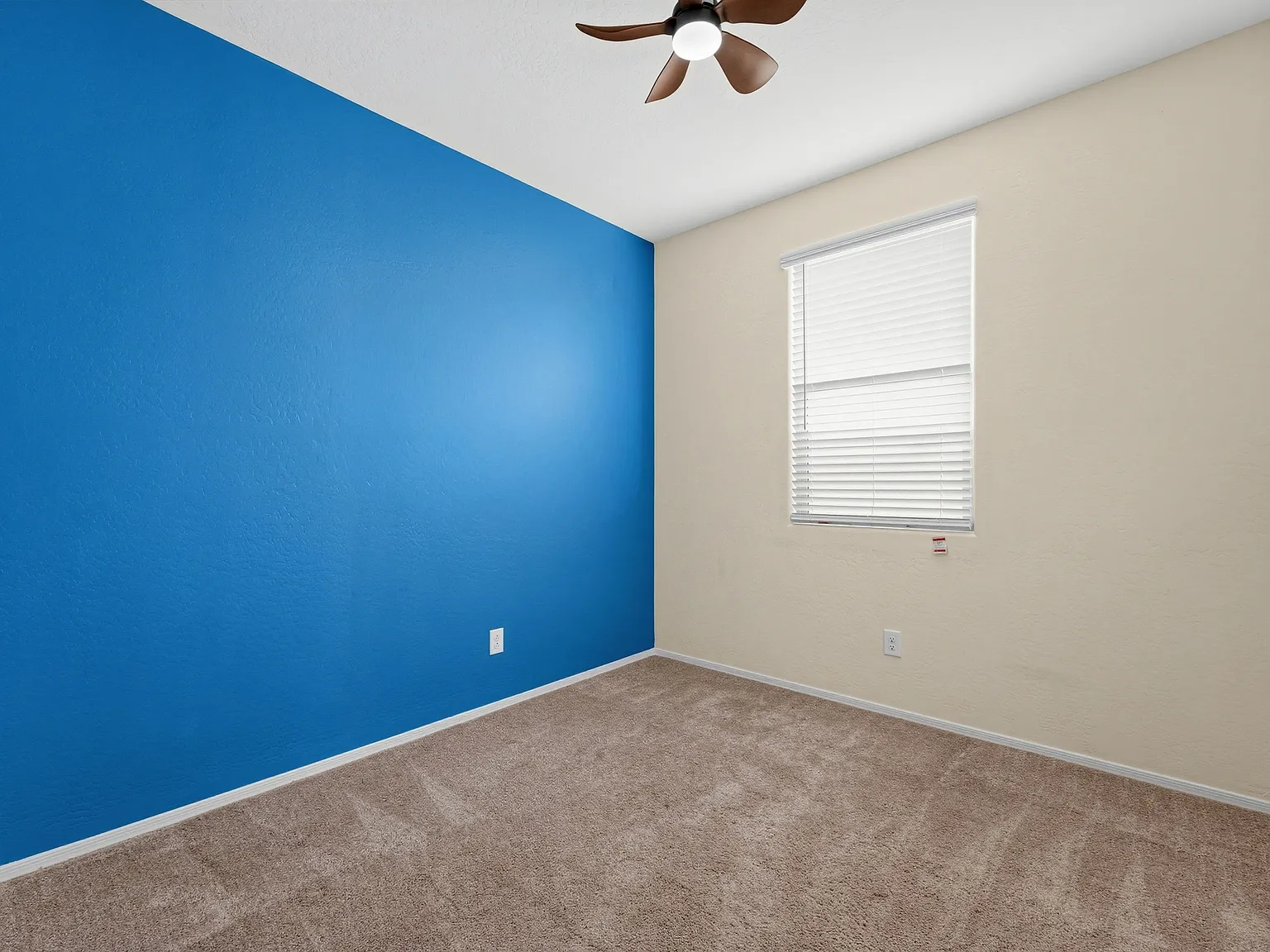1623 West Pima Court - 1 — Photo 3