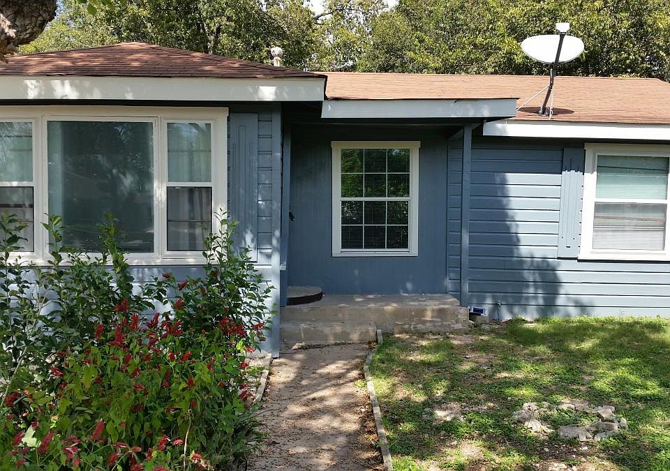 1st image of 441 Morningview Dr