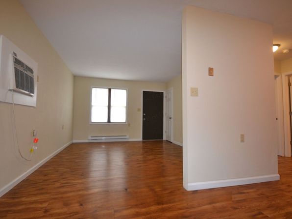 107 N East St #C4