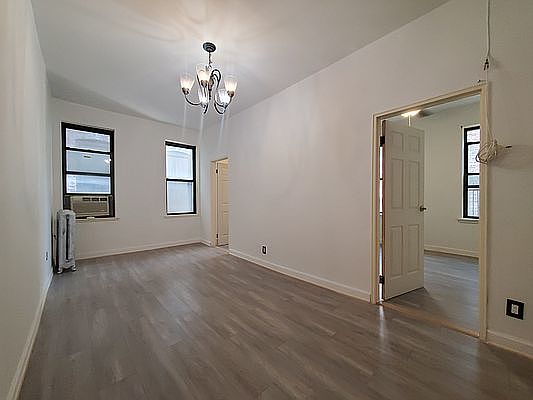 1st image of 83 Hamilton Pl APT 14
