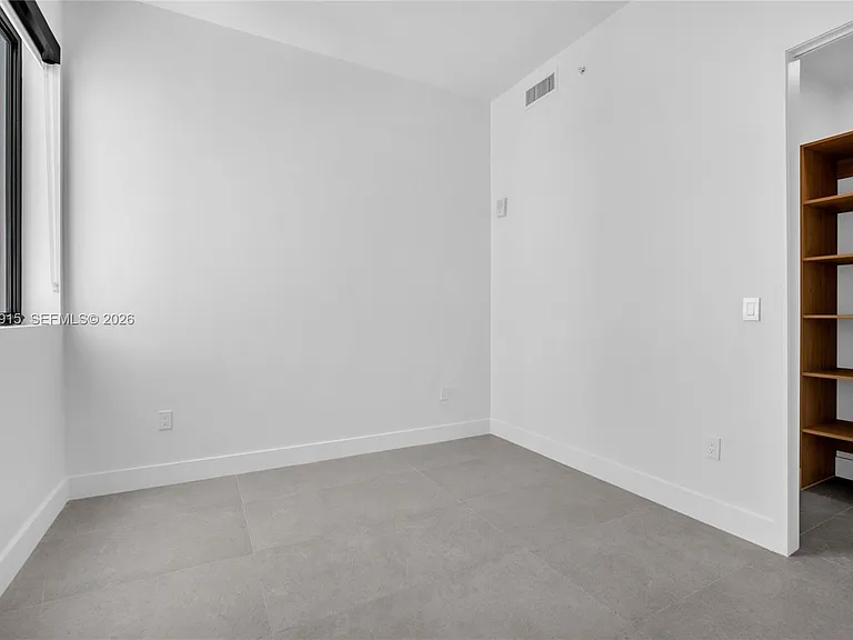 91 NW 27th St #503 — Photo 3