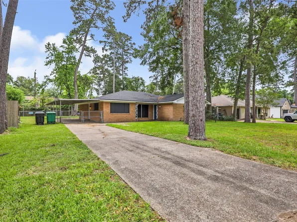 218 Swift Current Dr, Huffman, TX 77336