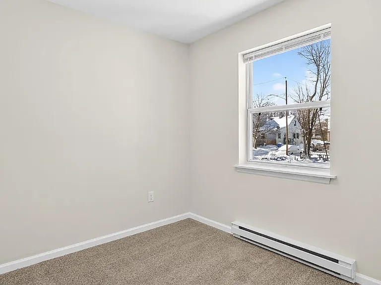 13 Sligo St #2 — Photo 13