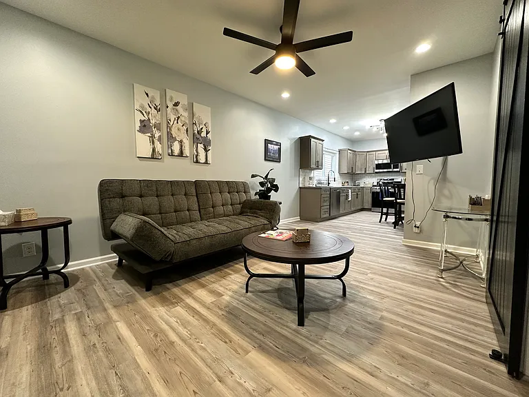 104 Howell St #1 — Photo 7