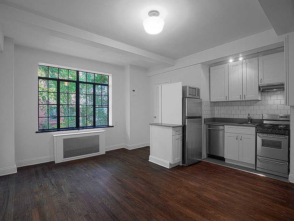 1st image of 433 W 21st St APT 2E