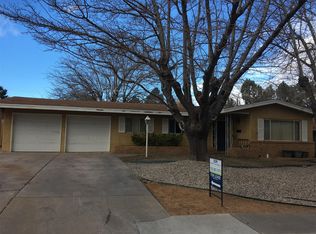 1317 Espanola St NE, Albuquerque, NM 87110