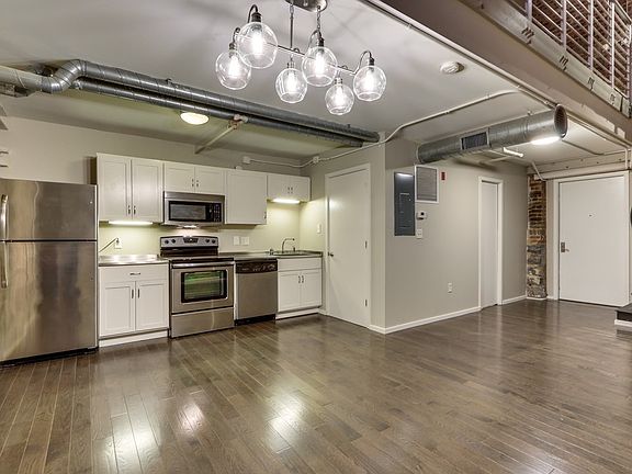 4th image of 309 Church St APT 106