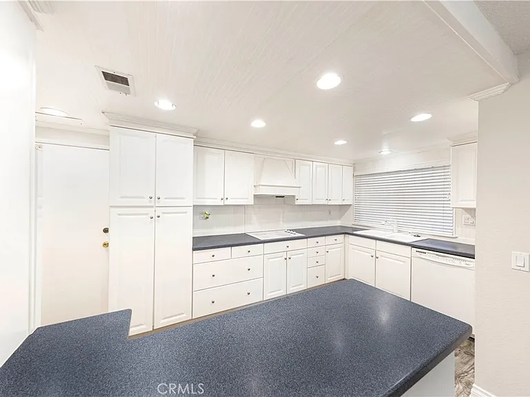 24011 Catamaran Way #3 — Photo 8