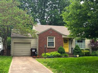 748 S Delaware Ave, Springfield, MO 65802