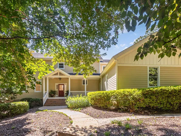 1605 Park Dr, Raleigh, NC 27605