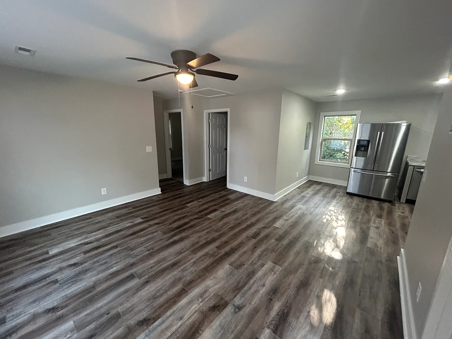 2 bed, 800 sqft, $1,250 — Photo 4