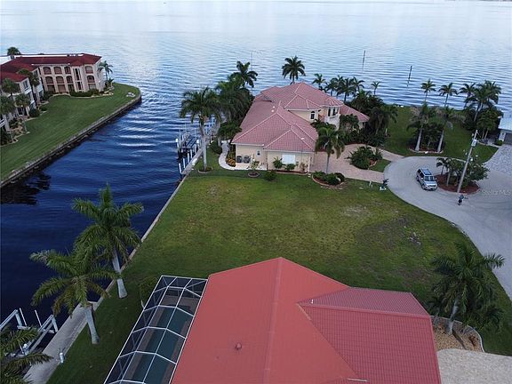 5th image of 7 Hibiscus Dr
