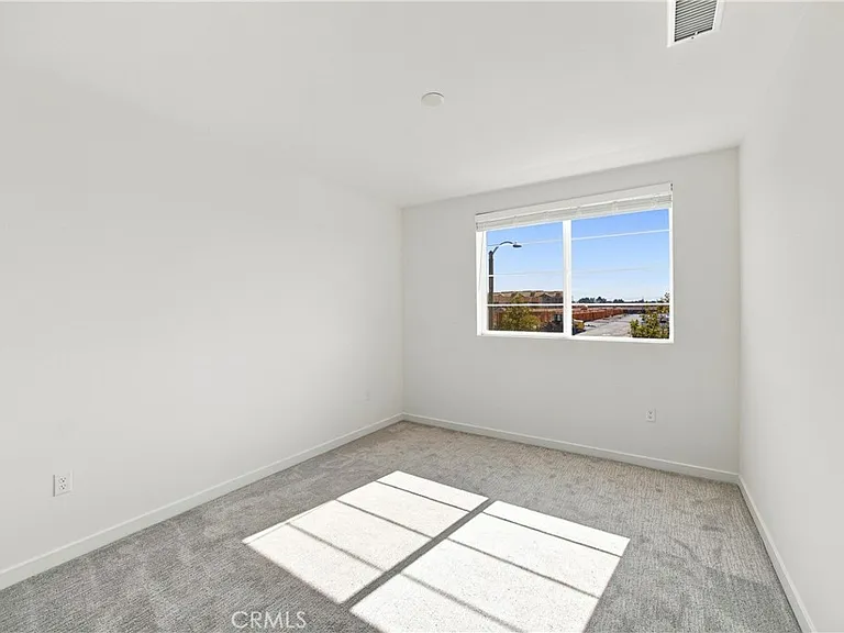 12903 Paradiso Dr — Photo 25