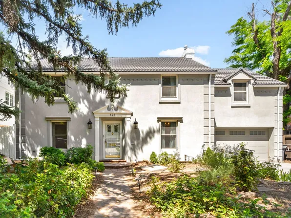 525 Forest St, Denver, CO 80220