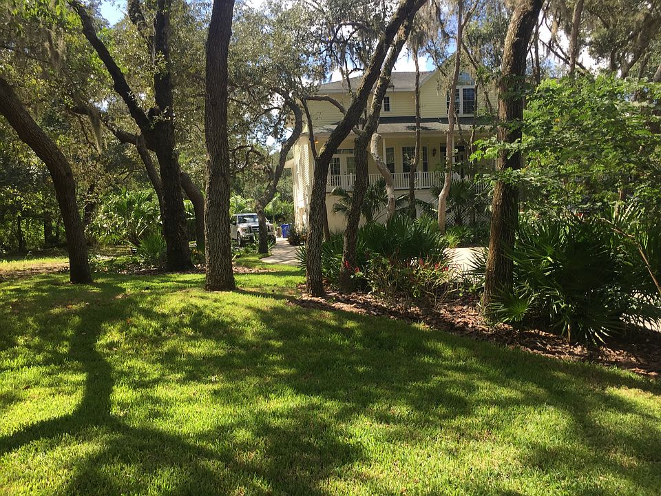 2nd image of 1771 Cross Creek Way W