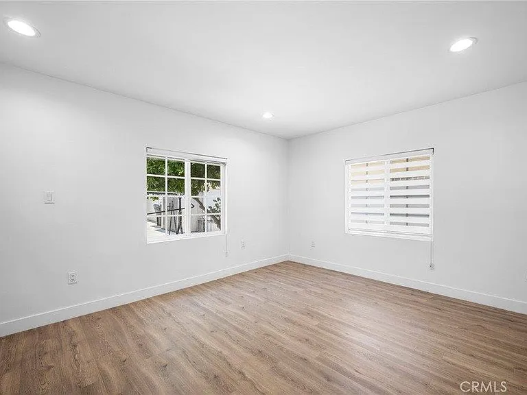 1010 Mariposa St — Photo 12