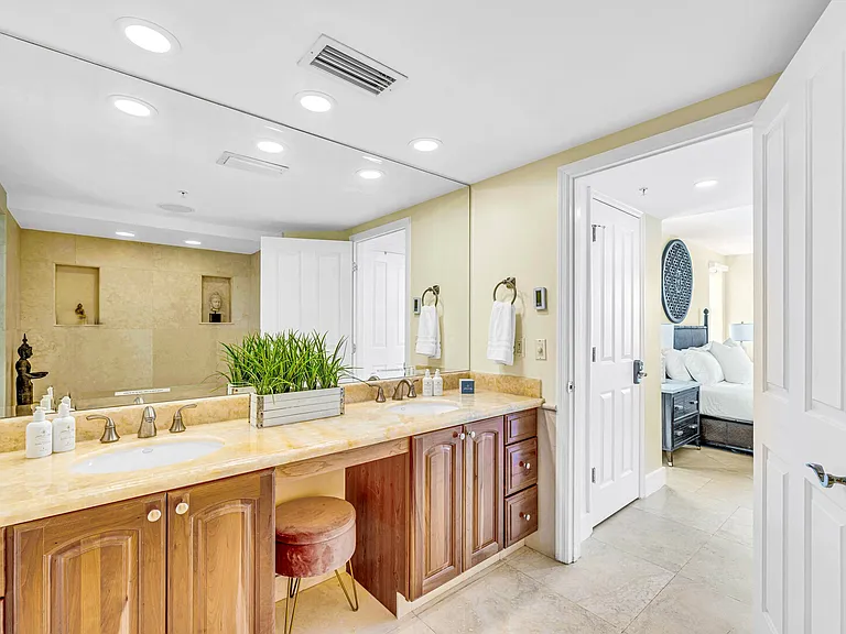 Gulfview Dr — Photo 19