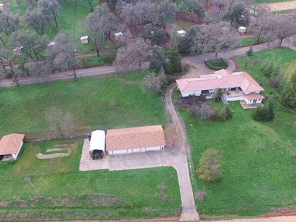 2nd image of 3791 Greenstone Rd