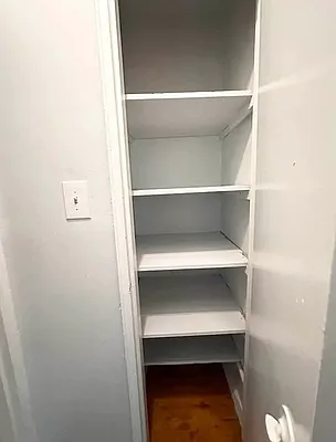 Rented by Premier One Realty LLC | media 7