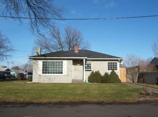 510 SW 7th St, College Place, WA 99324