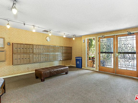 5th image of 2929 Waverly Dr APT 115