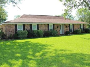 9640 Winzer Rd, Beaumont, TX 77705