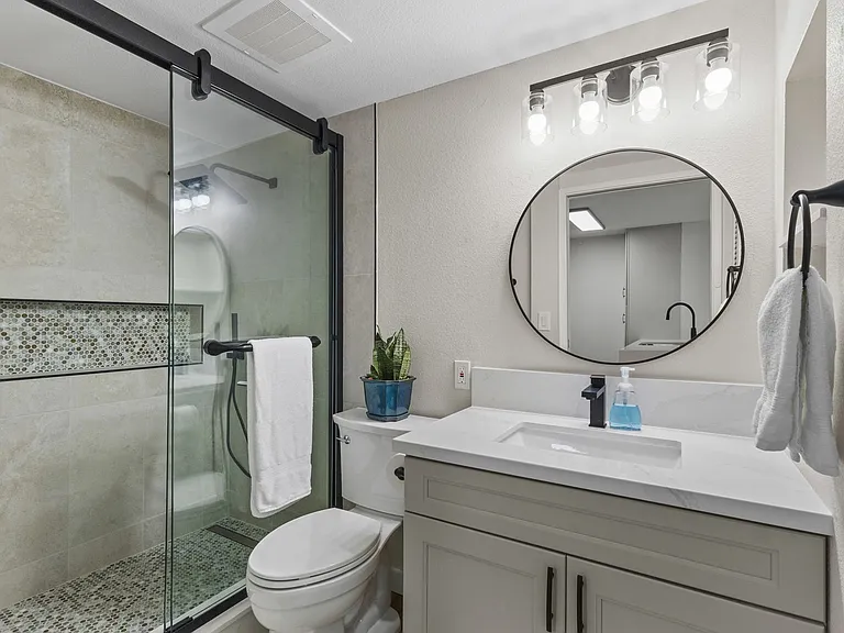 3009 Ala Makahala Pl #206 — Photo 10