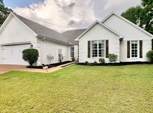 12 Windsong Cv, Jackson, TN 38305