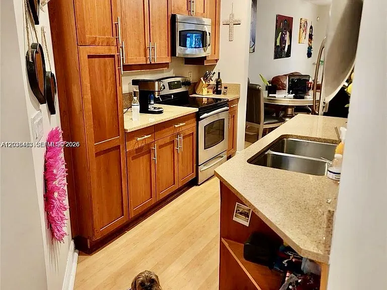 259 SW 13th Ter #259 — Photo 4