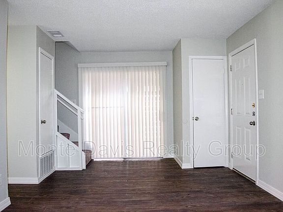 2nd image of 1201 Southport Dr APT C